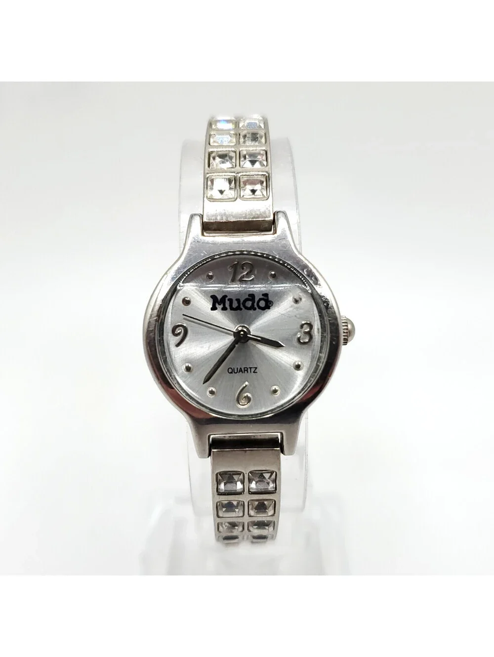 Mudd Quartz Womens Watch 22mm Silver Tone New Battery